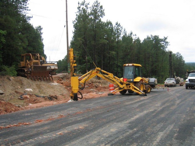 EEI CanAm Rock Drill CRD-8 Excavator Mast Drill